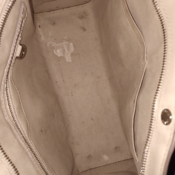 Louis Vuitton Brea MM - Picture 15 of 16